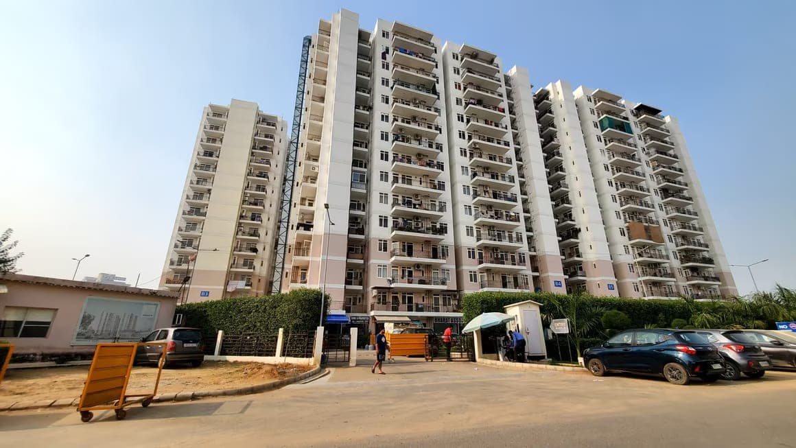 Suncity Avenue-76